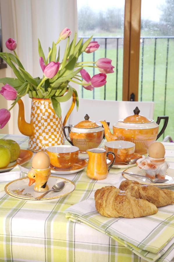 Fosse Farmhouse Holiday Cottages Chippenham  Dış mekan fotoğraf